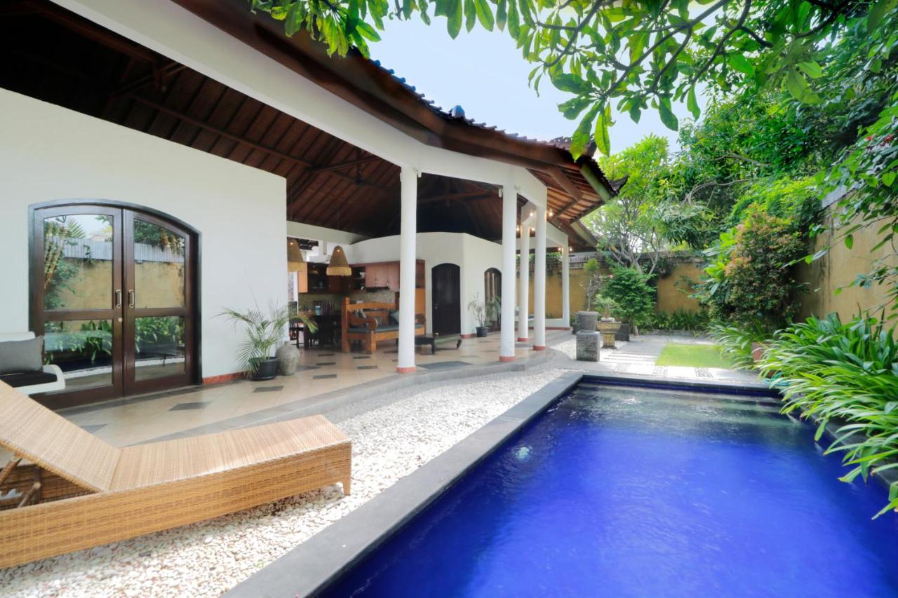 Singgah Villas Seminyak מראה חיצוני תמונה